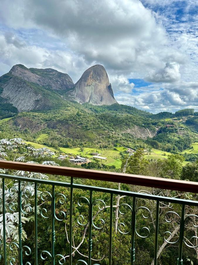Suite Vista Azul - Frente Para Pedra Azul 페드라 아줄 외부 사진